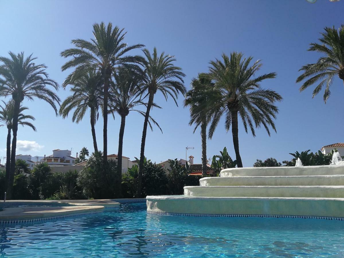 Estudio Con Piscina, Playa Y Wifi Dénia Extérieur photo